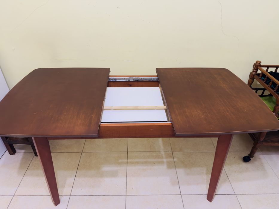 Стол из чистого дерева не МДФ, Срочно!!!