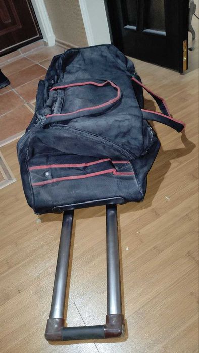 Чемоданы и сумки  на запчасти