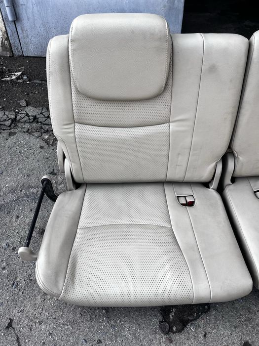 Сиденья прадо 120 ряд