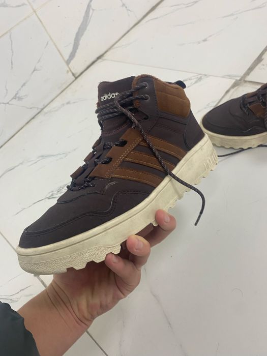 Адидас хупс  сатвлады 42 размер вктскп жащндар