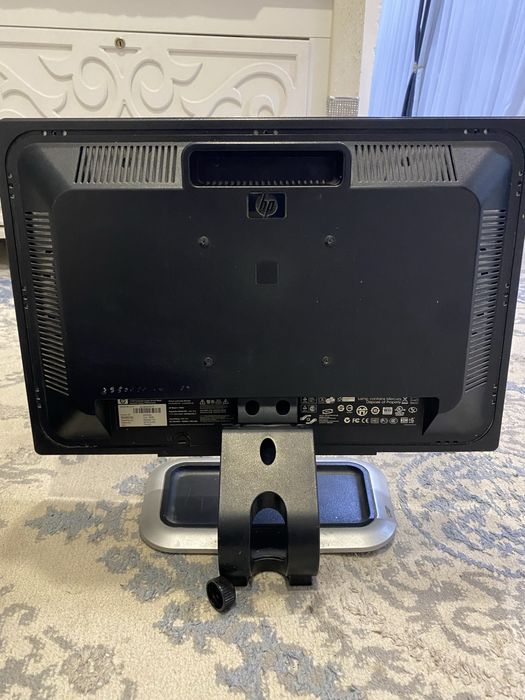 Монитор HP L1908w