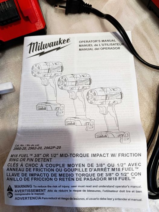 НОВА ЦЕНА  8Аh Гайковерт,комплект Мilwaukee  USA