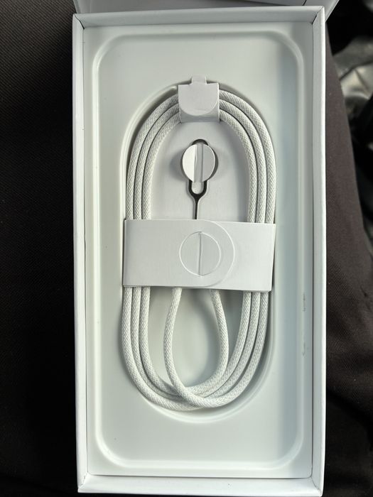 Vând Iphone 17 Pro Max 1 TB