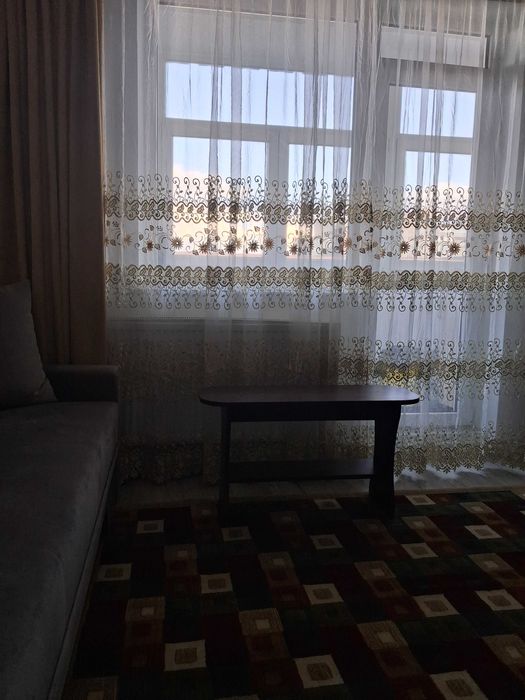 Apartament cu 3 camere de inchiriat