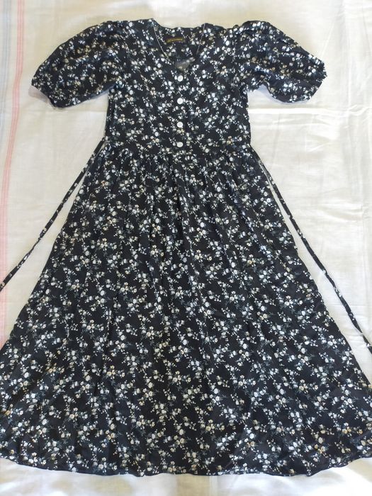 платье женское продам