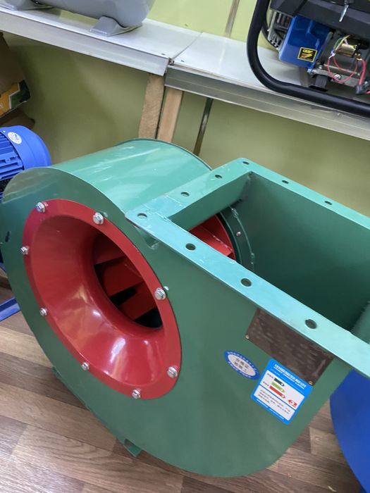 Вытяжки профисиональные вентиляции