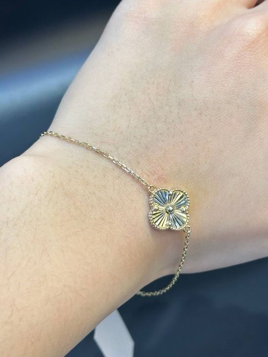 Золото 585  Браслет Масса: 3