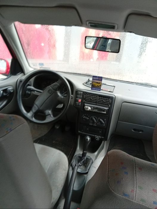 Продавам кола Фолксваген.