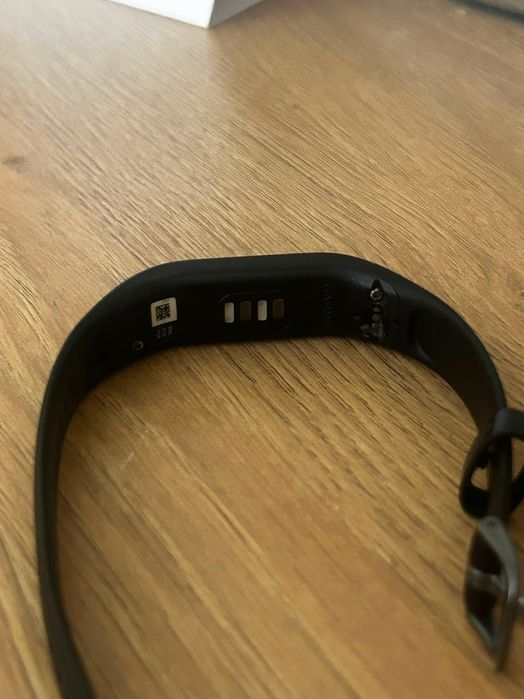 Garmin vivosmart 4