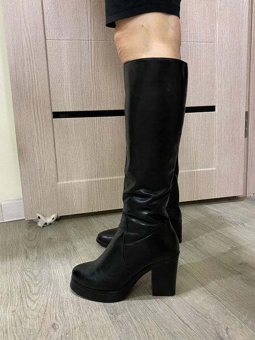 Продам сапоги женские