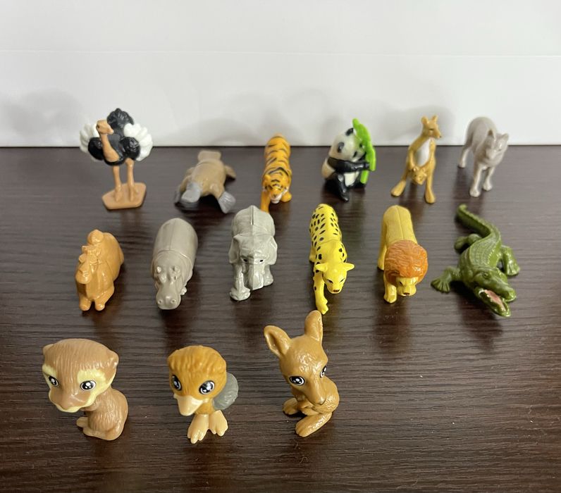 Игрушки из киндеров