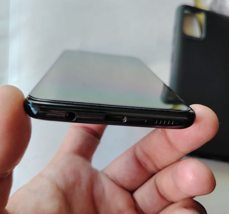 Vând Samsung Galaxy A51 Citiți anunțul!