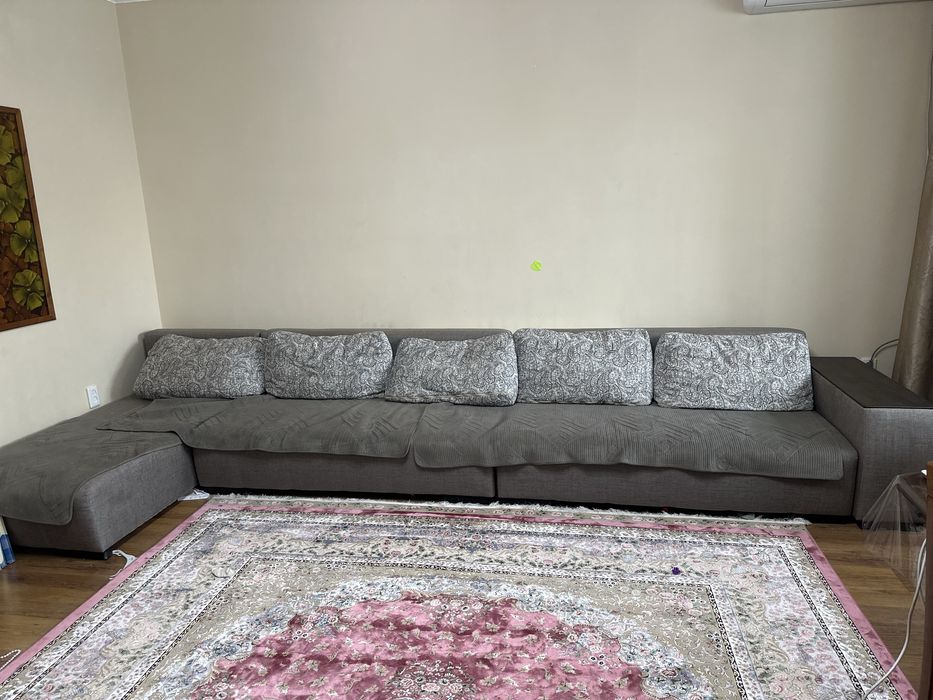 Продам диван 4,5м