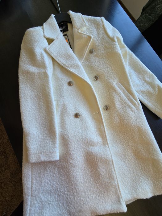 Дамски нови палта