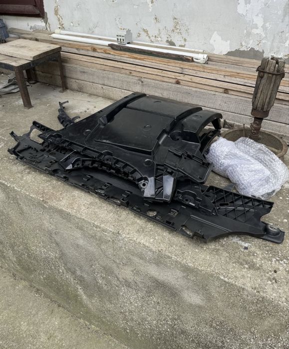 Bmw seria 5 G30 bara fata, bara spate, praguri, grile, prinderi bara