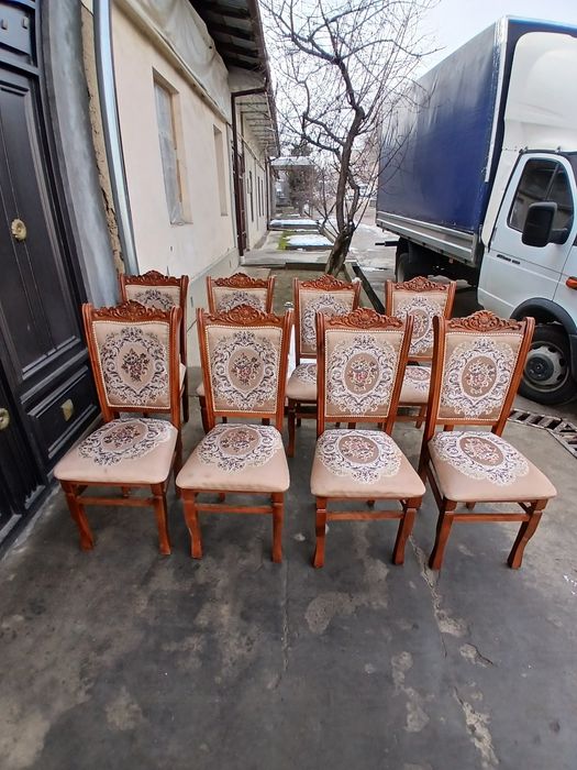 Prakatga stol stul zontik (4×8) shirma beramiz. 24/7 xizmatingizdamiz.