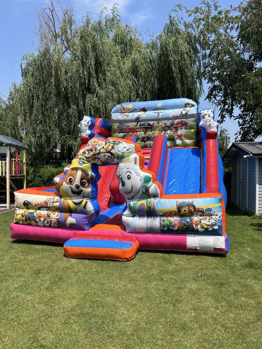 Topogan gonflabil , tobogane gonflabile