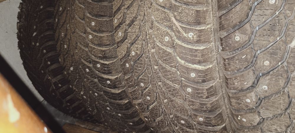 Продам шины r 15