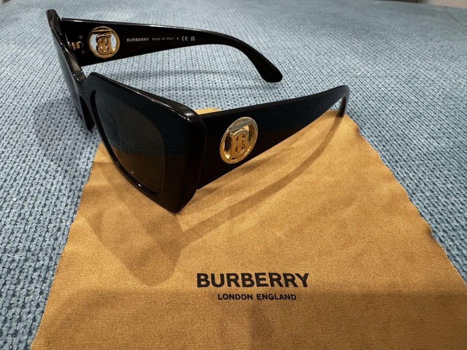 Слънчеви очила Burberry