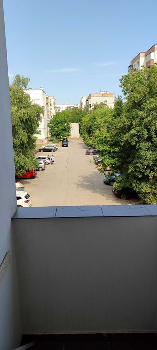 Продава Апартамент