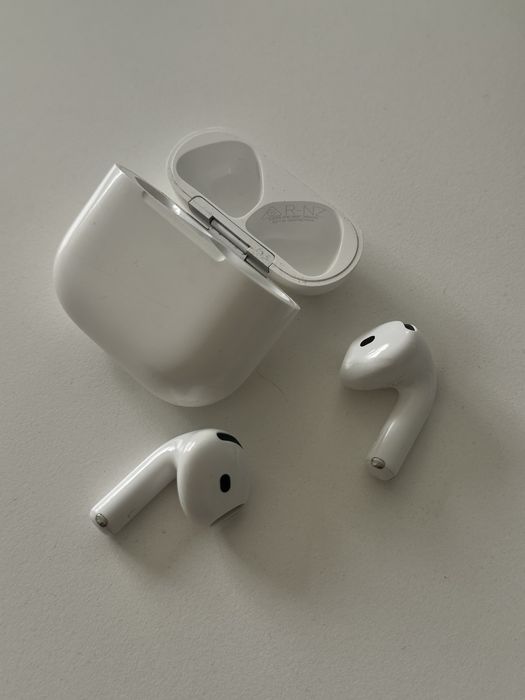 AirPods 4 (ANC) (шумоподавление)
