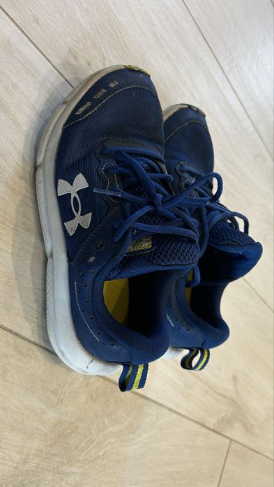 Pantofi Alergare Copii Under Armour nr. 36,5