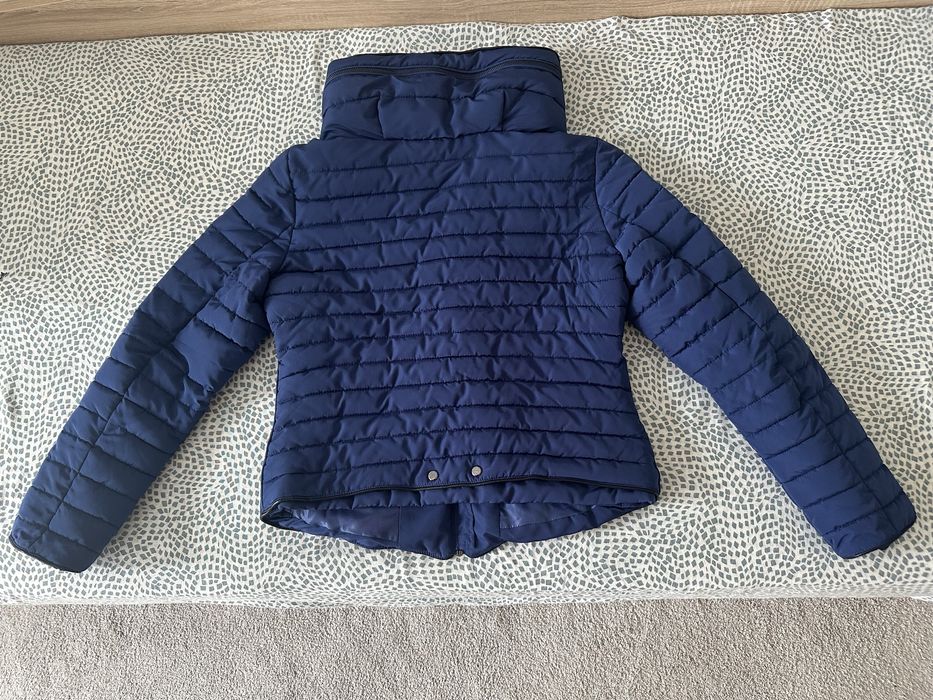 Тъмно  синьо зимно яке ZARA