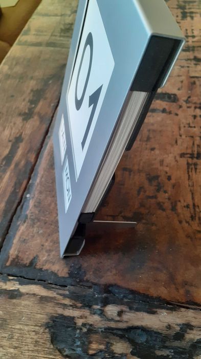 календар стенен и за бюро вечен