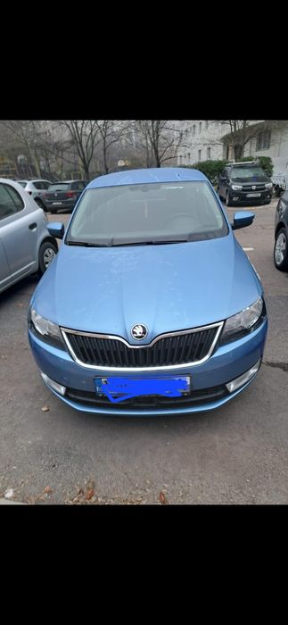 Vând Skoda Rapid