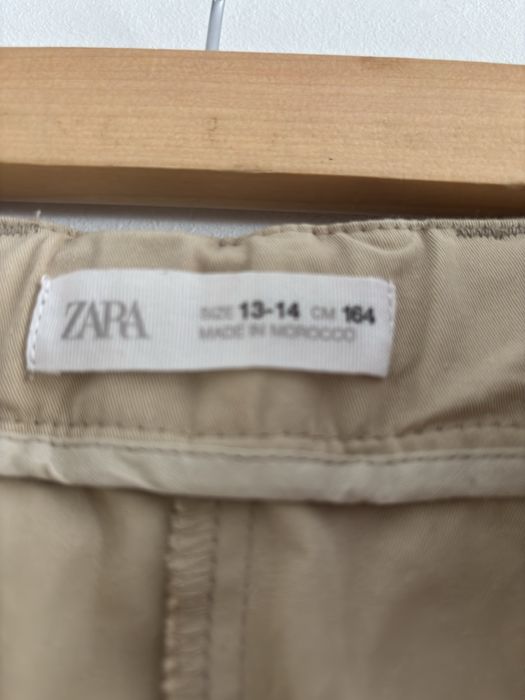 Карго панталони Zara, нови