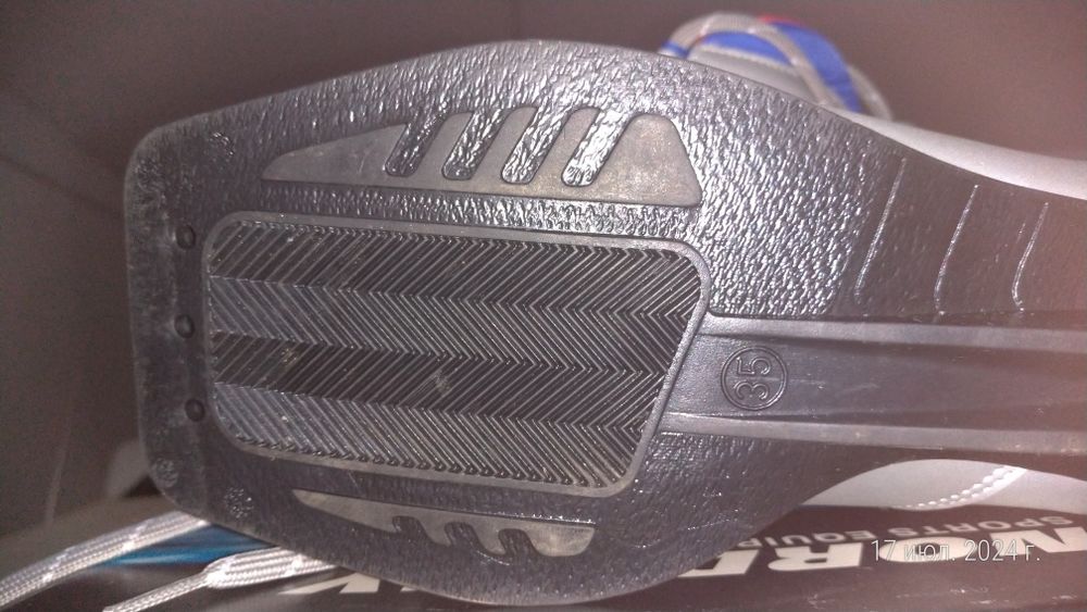 Лыжи беговые Tisa