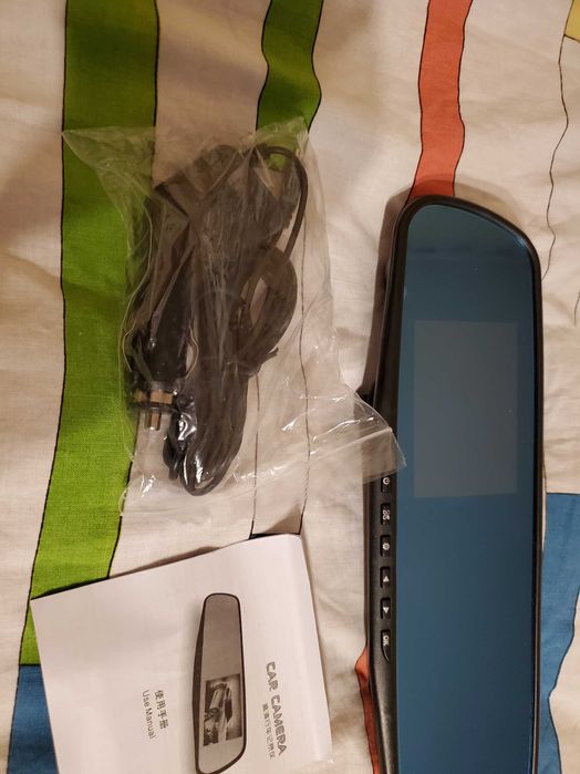 ВИДЕО регистратор с огледало , камера за запис по време на път