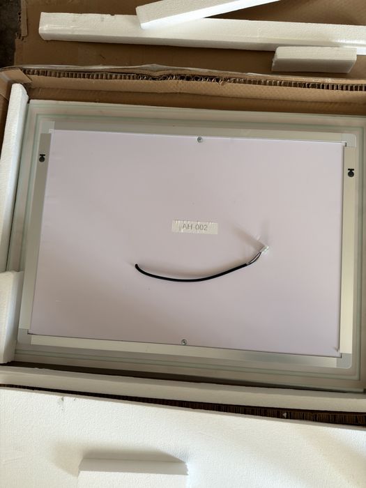 Oglinda de baie cu dezaburire si led uri