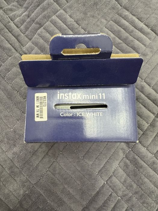 продам instax mini 11