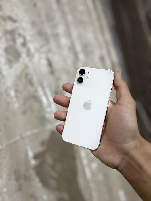 iPhone 12 мини идеальное состояние