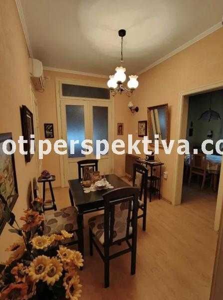 Продава се Етаж от къща в Пловдив, Център - 74 кв.м за 1280 €/кв.м - Снимка #4