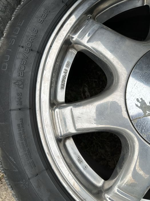 Диски с шинами 5x114.3 R16