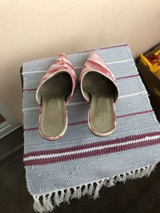 Дамски обувки номер 35