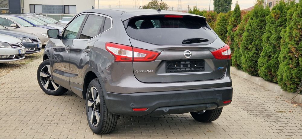 Vand Nissan Qashqai 1.5 dci 2015 Model Tekna RATE Import Germania
