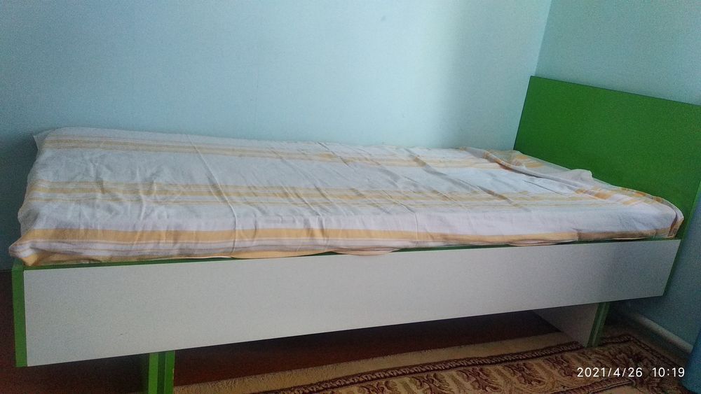 Продаю детскую кровать