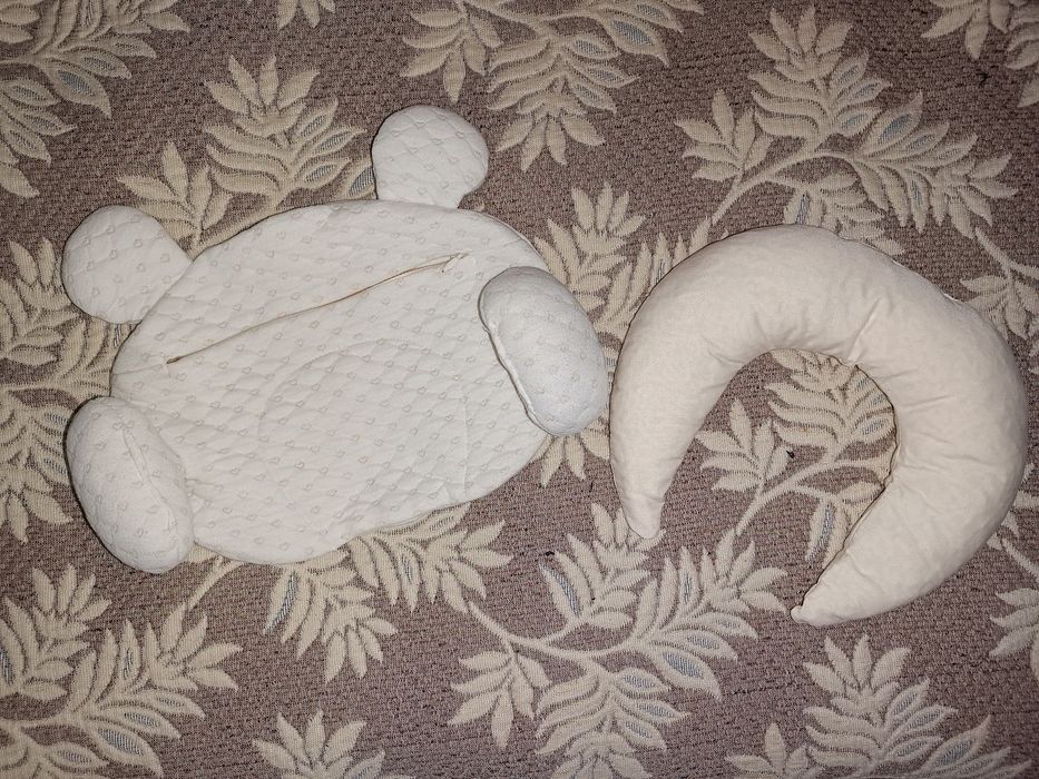 Подушка для новорожденых