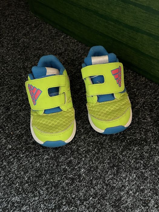 Pantofi sport Adidas , adidasi pentru copii , nr 21-22-23-24