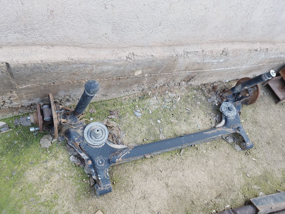 Нексия запчастары сатылады.