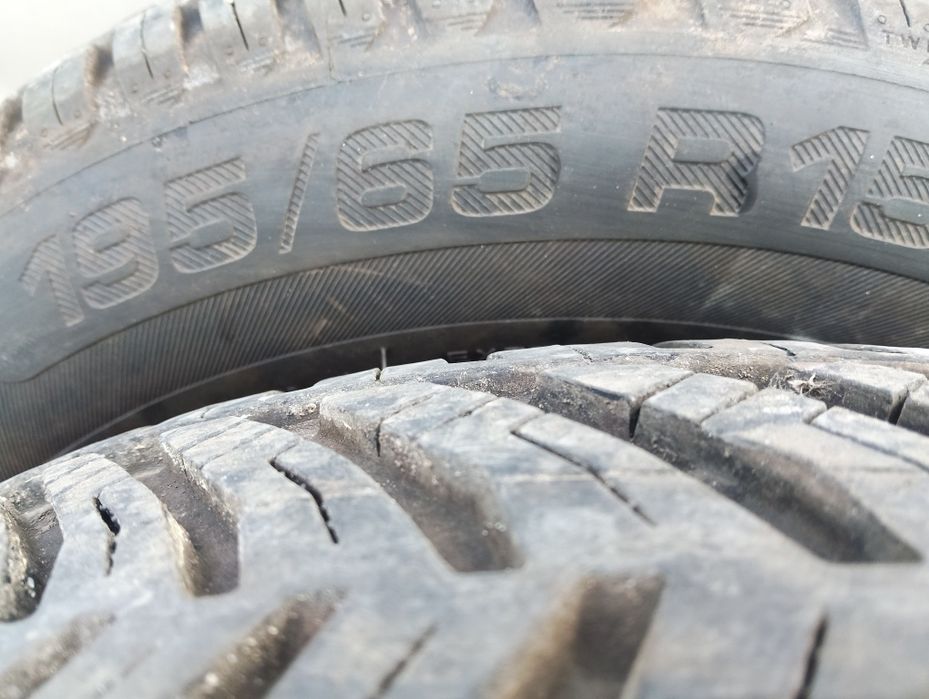 2 бр.Гуми втора употреба 195/65/15