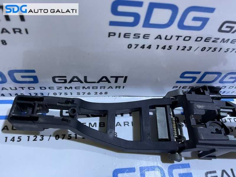 Suport Maner Interior Usa Portiera Stanga Fata Sofer Ford Kuga 2008 - 2012 Cod 3M51-R224A37-AE 3M51R224A37AE