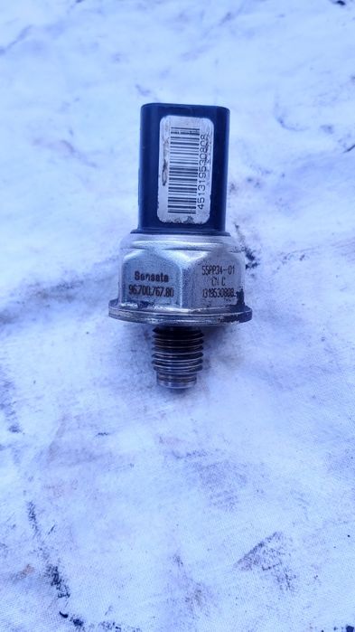 Корпус разпределителни валове 1,6 хди,и много други части