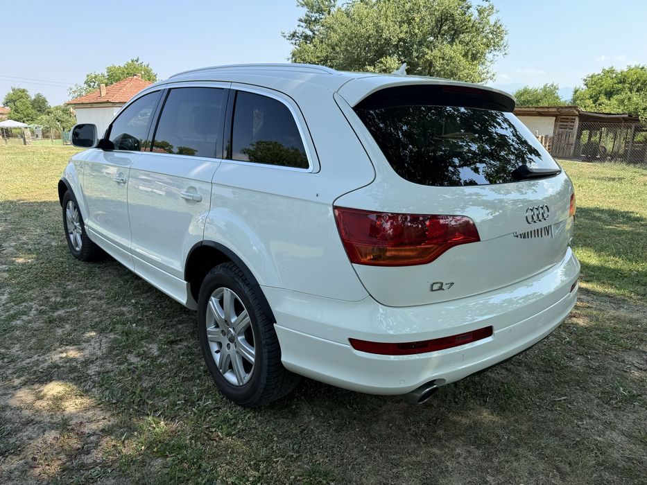 Audi   Q7 4.2 Tdi