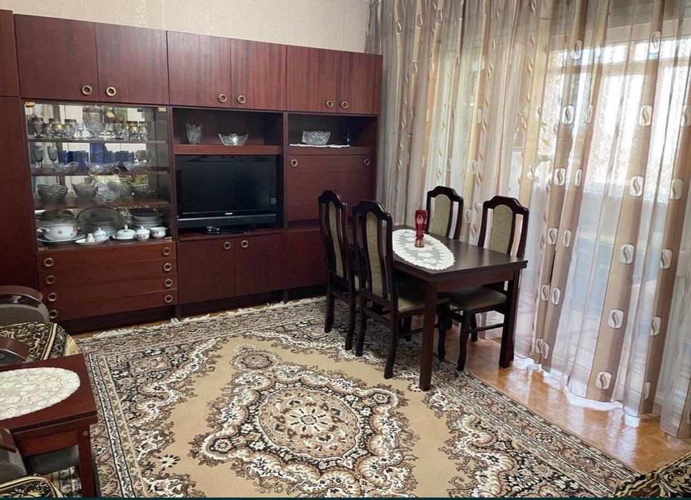 Срочно Продаётся Яккасарай Бабур 2/8/9 с мебелью техникой !