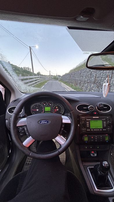 Vand sau schimb Ford Focus 2