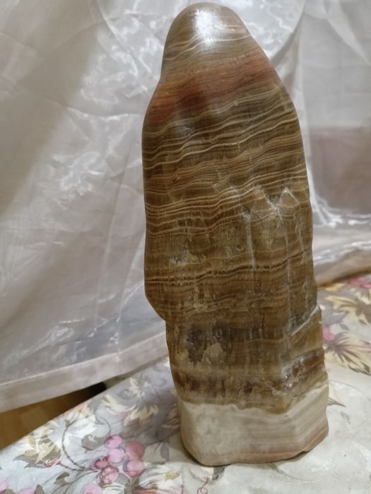 Статуя из оникса